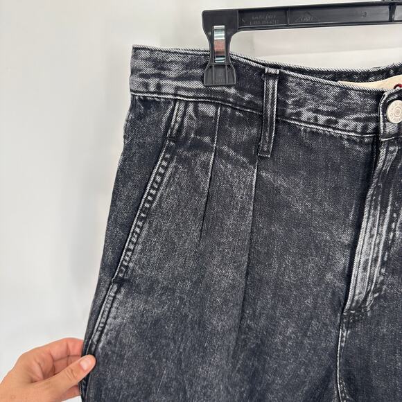 AMO NWT Marcella Pleated Wide Leg Jean in Frosty Black // 31 - Picture 6 of 16